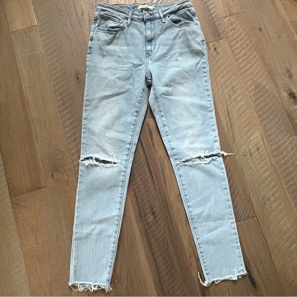 Levi's 721 Jeans 30 High Rise Waist Skinny Distressed Light Wash Denim Raw Hem - Picture 7 of 11